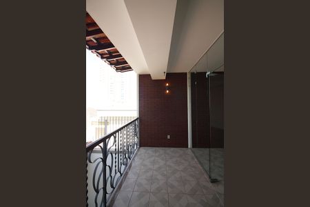 Casa para alugar com 308m², 3 quartos e 5 vagasSala Sacada