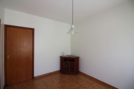 Casa para alugar com 308m², 3 quartos e 5 vagasCopa