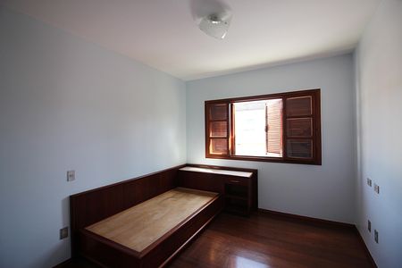 Casa para alugar com 308m², 3 quartos e 5 vagasQuarto 2