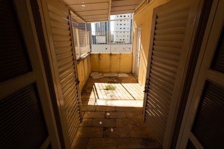 Apartamento à venda com 501m², 4 quartos e 2 vagasVaranda do Quarto 1