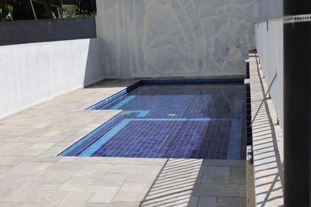 Apartamento à venda com 43m², 2 quartos e 1 vagaPiscina