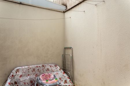 Apartamento à venda com 74m², 2 quartos e 1 vagaQuintal