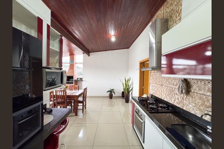 Apartamento para alugar com 98m², 2 quartos e 1 vagaCozinha