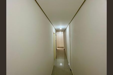 Apartamento para alugar com 420m², 4 quartos e 2 vagasCorredor