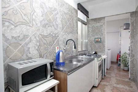 Apartamento à venda com 52m², 1 quarto e sem vagaCozinha + Área de Serviço