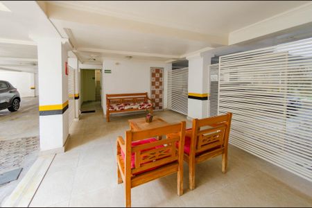 Apartamento à venda com 240m², 4 quartos e 4 vagas Apartamento à venda com 240m², 4 quartos e 4 vagasÁrea comum