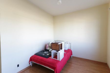 Apartamento à venda com 73m², 2 quartos e 1 vagaQuarto 2