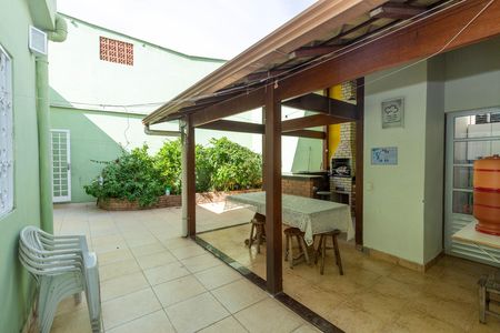 Casa à venda com 145m², 2 quartos e 3 vagasEspaço Gourmet