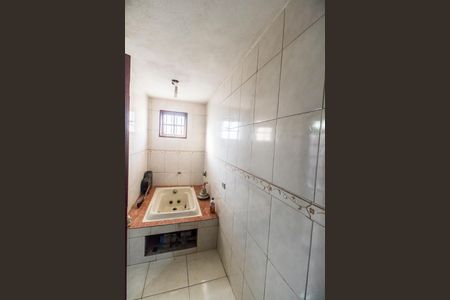 Casa à venda com 310m², 6 quartos e 4 vagas Casa à venda com 310m², 6 quartos e 4 vagasBanheiro