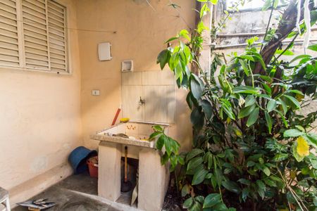 Casa à venda com 310m², 6 quartos e 4 vagas Casa à venda com 310m², 6 quartos e 4 vagasÁrea de Serviço