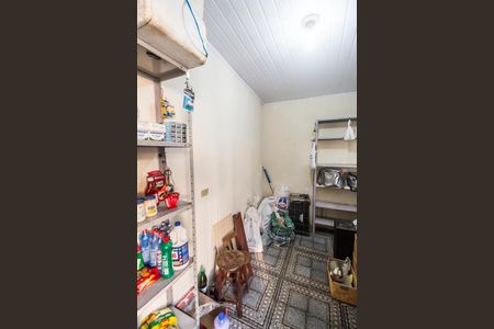 Casa à venda com 310m², 6 quartos e 4 vagas Casa à venda com 310m², 6 quartos e 4 vagasDespensa