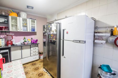 Casa à venda com 310m², 6 quartos e 4 vagas Casa à venda com 310m², 6 quartos e 4 vagasCozinha