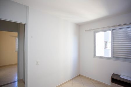 Apartamento à venda com 66m², 2 quartos e 2 vagasQuarto 1