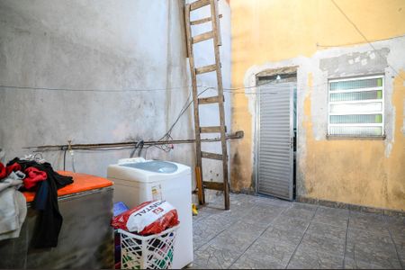 Casa à venda com 150m², 2 quartos e 5 vagas Casa à venda com 150m², 2 quartos e 5 vagasÁrea de Serviço