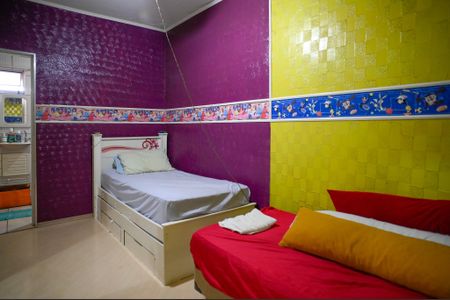 Casa à venda com 150m², 2 quartos e 5 vagas Casa à venda com 150m², 2 quartos e 5 vagasQuarto 2