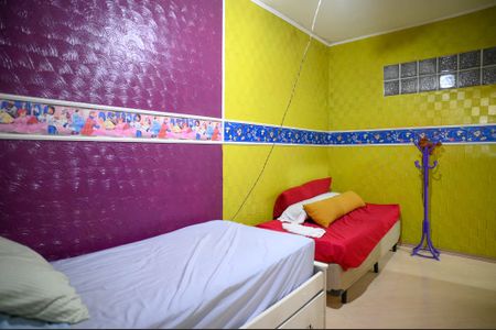 Casa à venda com 150m², 2 quartos e 5 vagas Casa à venda com 150m², 2 quartos e 5 vagasQuarto 2