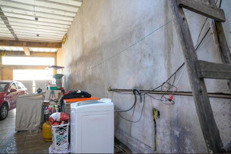 Casa à venda com 150m², 2 quartos e 5 vagas Casa à venda com 150m², 2 quartos e 5 vagasÁrea de Serviço