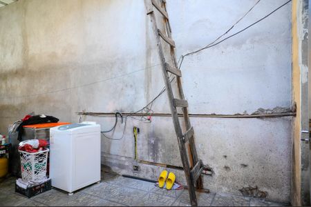 Casa à venda com 150m², 2 quartos e 5 vagas Casa à venda com 150m², 2 quartos e 5 vagasÁrea de Serviço