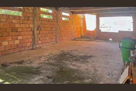 Casa à venda com 150m², 2 quartos e 5 vagas Casa à venda com 150m², 2 quartos e 5 vagasÁrea comum