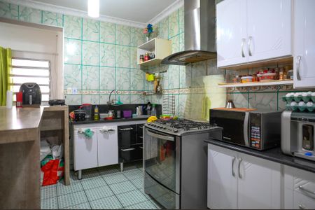 Casa à venda com 150m², 2 quartos e 5 vagas Casa à venda com 150m², 2 quartos e 5 vagasCozinha