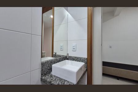 Studio para alugar com 17m², 1 quarto e sem vaga Studio para alugar com 17m², 1 quarto e sem vagaBanheiro Social