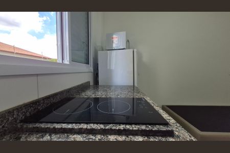 Cozinha de kitnet/studio para alugar com 1 quarto, 16m² em Vila Sao Pedro, Santo André