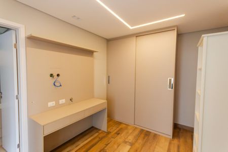 Apartamento à venda com 153m², 3 quartos e 3 vagasSuíte 2