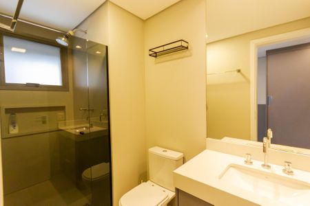 Apartamento à venda com 153m², 3 quartos e 3 vagasBanheiro da Suíte 1