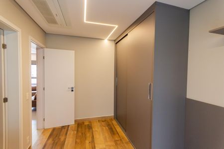 Apartamento à venda com 153m², 3 quartos e 3 vagasSuíte 1