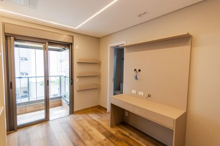 Apartamento à venda com 153m², 3 quartos e 3 vagasSuíte 2