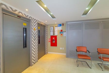 Apartamento à venda com 100m², 3 quartos e 1 vagaÁrea comum - Hall social