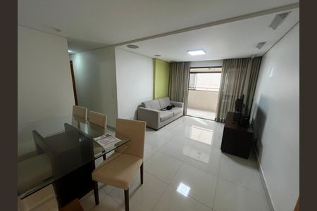 Apartamento para alugar com 82m², 2 quartos e 1 vagaSala