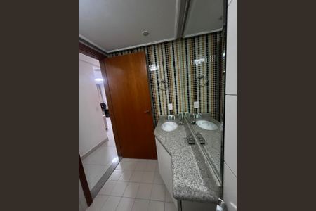 Apartamento para alugar com 82m², 2 quartos e 1 vagaBanheiro