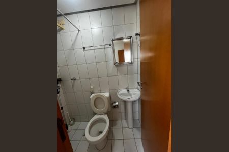 Apartamento para alugar com 82m², 2 quartos e 1 vagaBanheiro de Serviço