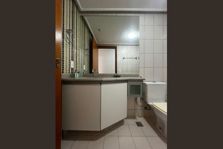Apartamento para alugar com 82m², 2 quartos e 1 vagaBanheiro 