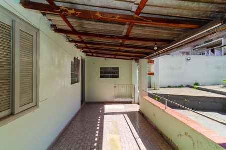 Casa à venda com 320m², 3 quartos e 2 vagas Casa à venda com 320m², 3 quartos e 2 vagasCasa 2 Entrada