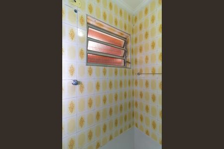 Casa à venda com 320m², 3 quartos e 2 vagas Casa à venda com 320m², 3 quartos e 2 vagasCasa 1 Banheiro