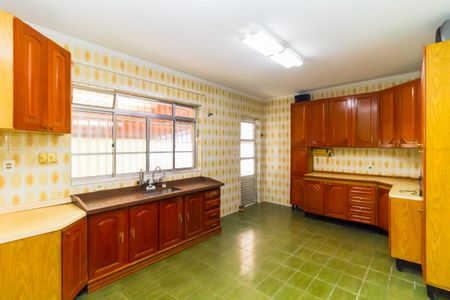 Casa à venda com 320m², 3 quartos e 2 vagas Casa à venda com 320m², 3 quartos e 2 vagasCasa 1 Cozinha