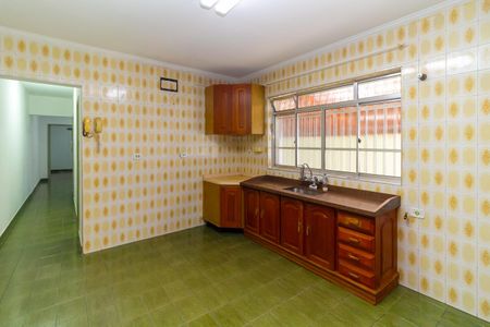 Casa à venda com 320m², 3 quartos e 2 vagas Casa à venda com 320m², 3 quartos e 2 vagasCasa 1 Cozinha