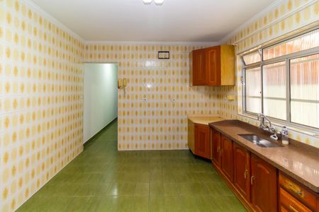 Casa à venda com 320m², 3 quartos e 2 vagas Casa à venda com 320m², 3 quartos e 2 vagasCasa 1 Cozinha