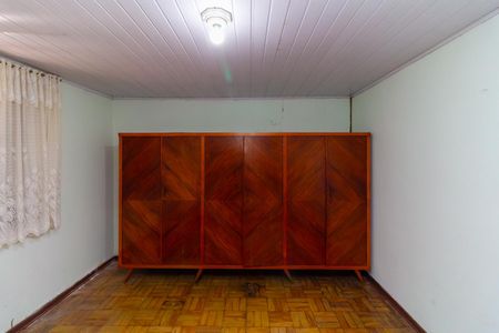 Casa à venda com 320m², 3 quartos e 2 vagas Casa à venda com 320m², 3 quartos e 2 vagasCasa 2 Quarto