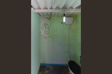 Casa à venda com 320m², 3 quartos e 2 vagas Casa à venda com 320m², 3 quartos e 2 vagasCasa 2 Banheiro de Serviço