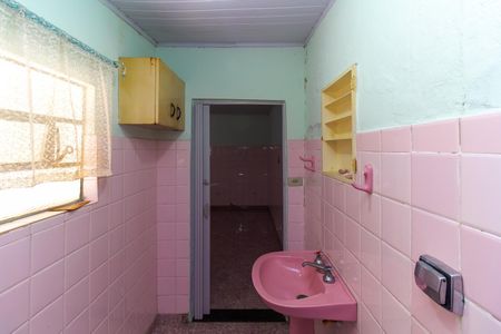 Casa à venda com 320m², 3 quartos e 2 vagas Casa à venda com 320m², 3 quartos e 2 vagasCasa 2 Banheiro