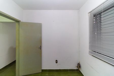 Casa à venda com 320m², 3 quartos e 2 vagas Casa à venda com 320m², 3 quartos e 2 vagasCasa 1 Quarto 2