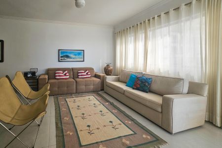 Apartamento para alugar com 150m², 3 quartos e 1 vagaSala
