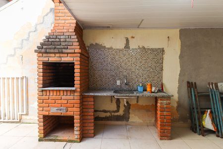 Casa à venda com 125m², 2 quartos e 2 vagas Casa à venda com 125m², 2 quartos e 2 vagasChurrasqueira