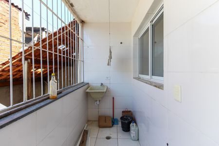 Casa à venda com 125m², 2 quartos e 2 vagas Casa à venda com 125m², 2 quartos e 2 vagasÁrea de Serviço