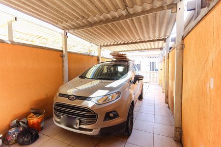Casa à venda com 125m², 2 quartos e 2 vagas Casa à venda com 125m², 2 quartos e 2 vagasGaragem