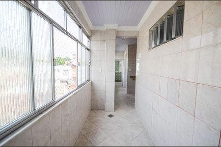 Apartamento à venda com 100m², 2 quartos e 2 vagasÁrea de Serviço