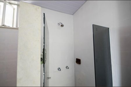 Apartamento à venda com 100m², 2 quartos e 2 vagasBanheiro Social